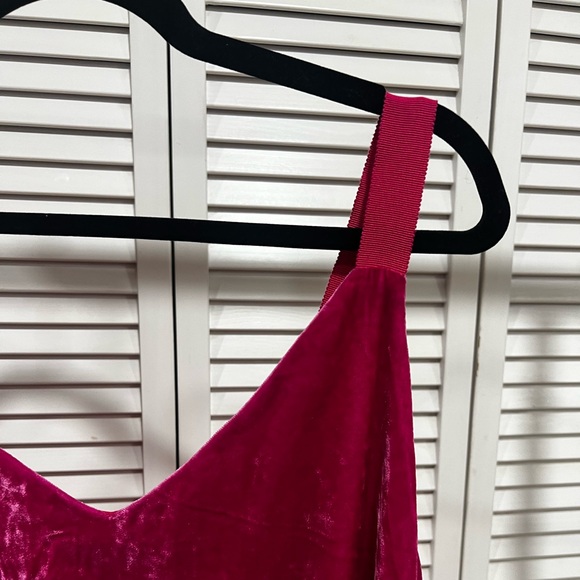 J Crew Drapey velvet camisole top - Picture 3 of 5
